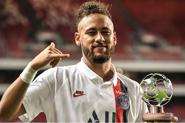 Neymar cao hứng “sửa lời” thầy Tuchel sau khi vào bán kết