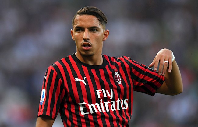 Ismael Bennacer: Từ người thừa ở London đến nhạc trưởng kiệt xuất của AC Milan (P2)