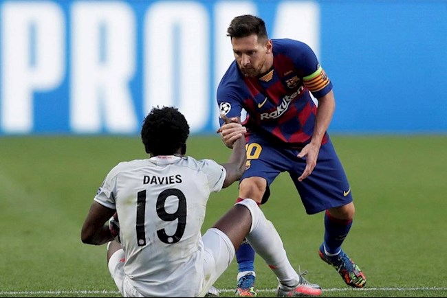 Barca từ chối chiêu mộ hậu vệ Alphonso Davies vì lý do khó tin hình ảnh