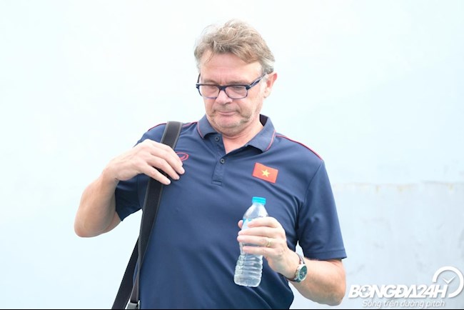 Lý do HLV Troussier phù hợp với Việt Nam