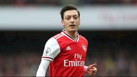 Mesut Ozil tuyên bố ám Arsenal đến hết hợp đồng hình ảnh