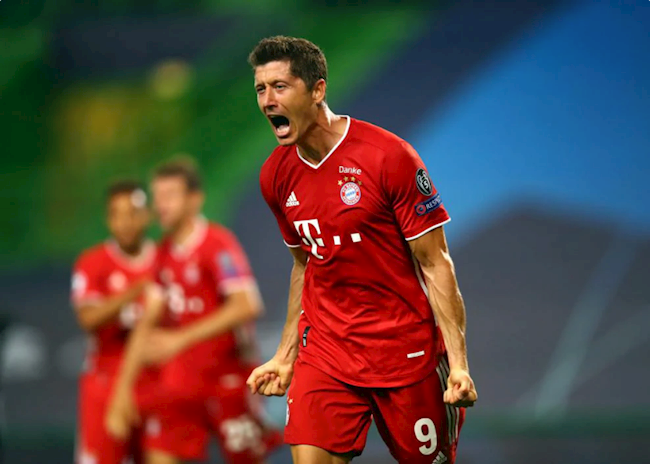 Robert Lewandowski sánh ngang kẻ dội bom và Cristiano Ronaldo