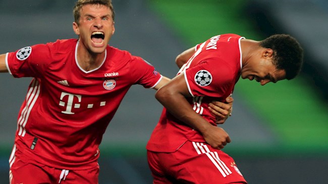 Thomas Muller vs Lyon: Thợ săn không gian đến từ vũ trụ khác