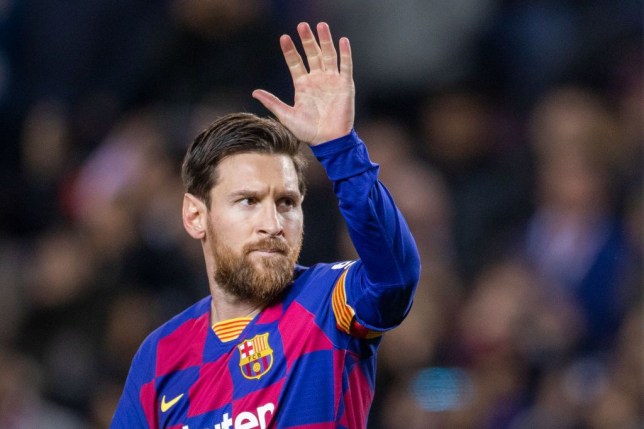 NÓNG: Messi KHÔNG HỀ có điều khoản giải phóng hợp đồng 700 triệu euro