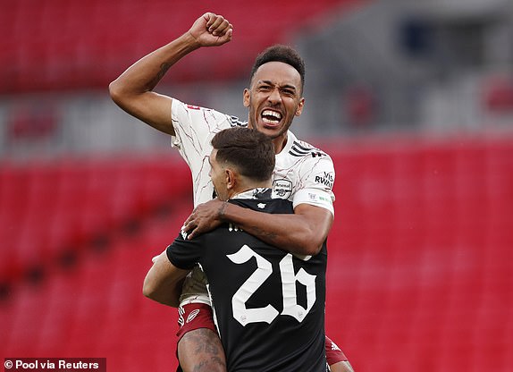 Video tổng hợp: Arsenal 1-1 (pen 5-4) Liverpool (Siêu cúp Anh 2020)