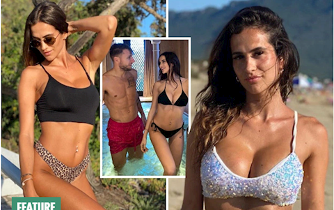 Không thể rời mắt với vẻ đẹp và thân hình cực chuẩn của vợ Ciro Immobile