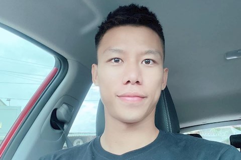 Quế Ngọc Hải lạ lẫm với diện mạo mới