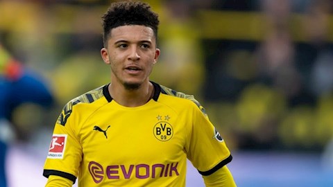 Jadon Sancho chính thức lên tiếng sau tin đồn với MU