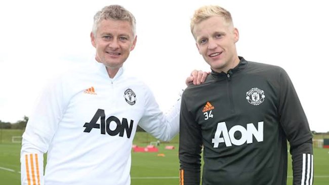 Solskjaer tiết lộ đã để mắt đến Van de Beek từ năm 2015 hình ảnh