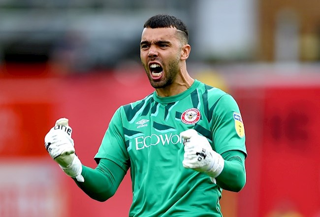 Arsenal quyết mua David Raya từ Brentford