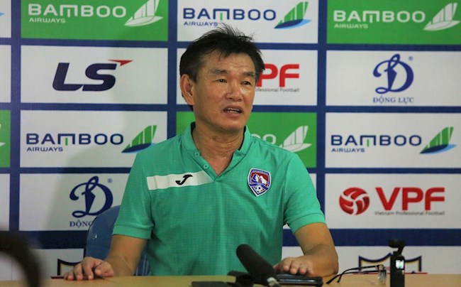 HVL Phan Thanh Hùng khiêm tốn về cơ hội vô địch của Than Quảng Ni hình ảnh