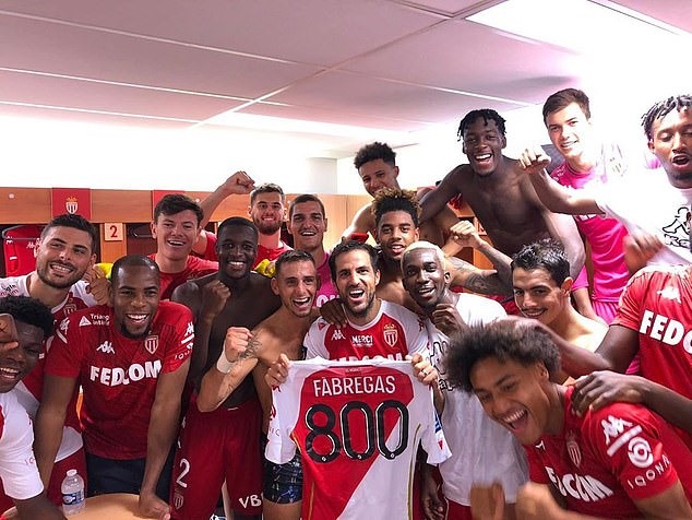 Điểm tin bóng đá tối 14/9: Fabregas đánh dấu cột mốc đáng nhớ trong sự nghiệp