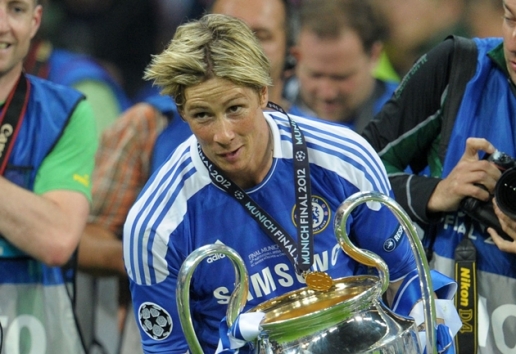 Lý do cực sốc khiến Fernando Torres rời Liverpool đến Chelsea?