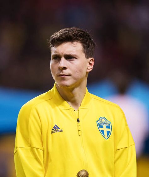 Victor Lindelof