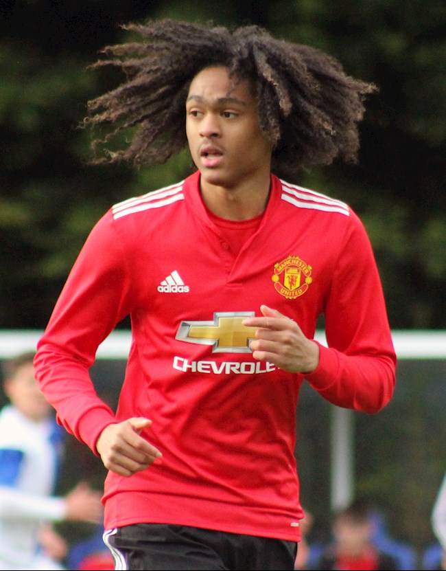 Hình ảnh cầu thủ Tahith Chong