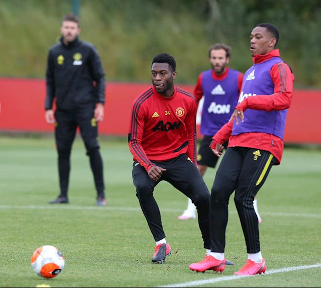 Timothy Fosu-Mensah
