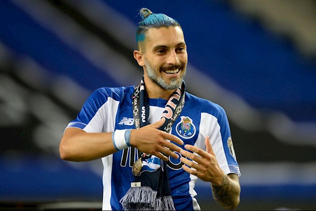 Điểm tin bóng đá sáng 19/9: Alex Telles đồng ý tới MU