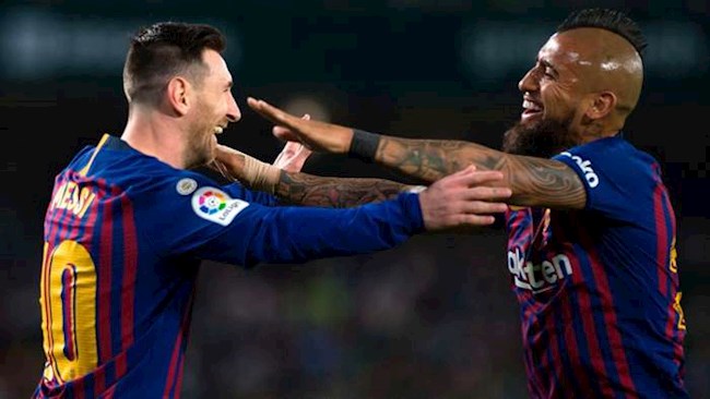 Messi gửi lời từ biệt xúc động tới Vidal hình ảnh