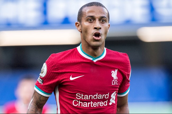 Sang Liverpool chẳng bao lâu, Thiago đã nhiễm Covid