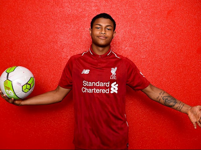 Hình ảnh cầu thủ Rhian Brewster