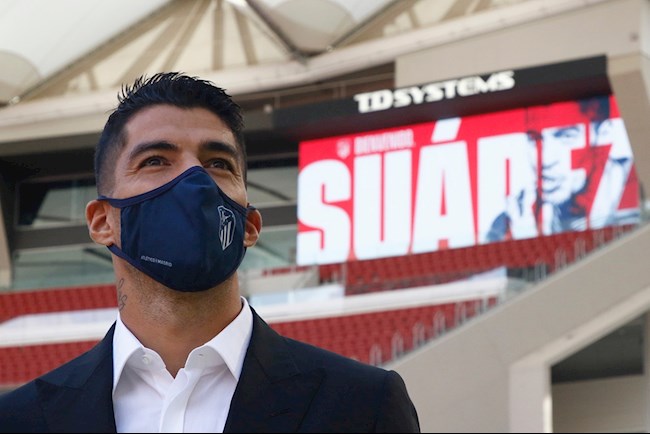 Hình ảnh đầu tiên của Luis Suarez trong màu áo Atletico