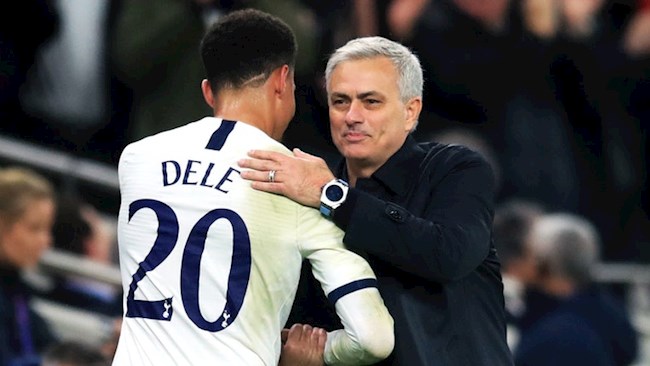 Mâu thuẫn với Mourinho, Dele Alli chắc chắn rời Tottenham