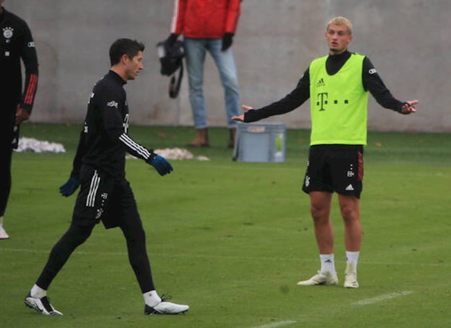 Bayern Munich lại dính drama gà nhá đá nhau trên sân tập hình ảnh
