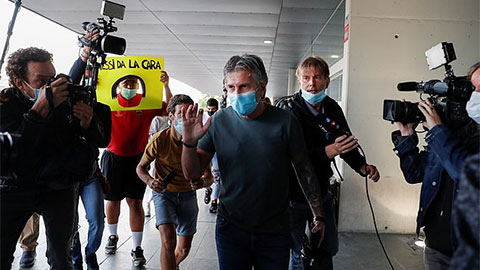 NÓNG: Thương thảo bất thành, vụ Messi rời Barca lao vào ngõ cụt