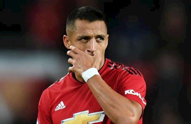 Alexis Sanchez muốn rời MU ngay hôm đầu vì… gặp ma hình ảnh