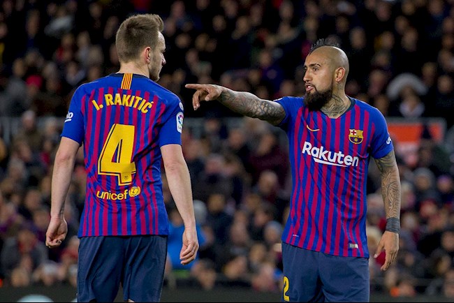 Ivan Rakitic úp mở về tin đồn không được lòng Messi