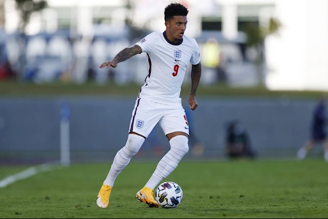 Sancho nghĩ gì về mức giá 100 triệu bảng?