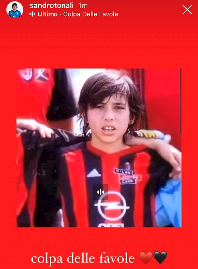 Sandro Tonali cầm đèn chạy trước ô tô, xác nhận cập bến Milan hình ảnh