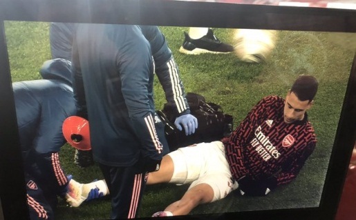 Tiền đạo Gabriel Martinelli dính chấn thương trước Newcastle hình ảnh