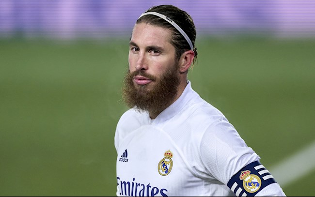 Gia hạn hợp đồng với Sergio Ramos chỉ là phần nổi của tảng băng ở Real Madrid