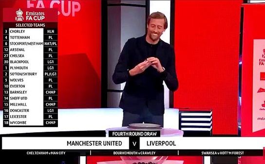 Đưa MU đụng độ Liverpool ở FA Cup, Peter Crouch bị vợ dọa giết hình ảnh 2