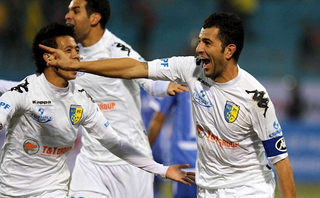 Danh thủ Cristiano Ronald trở lại Việt Nam làm việc