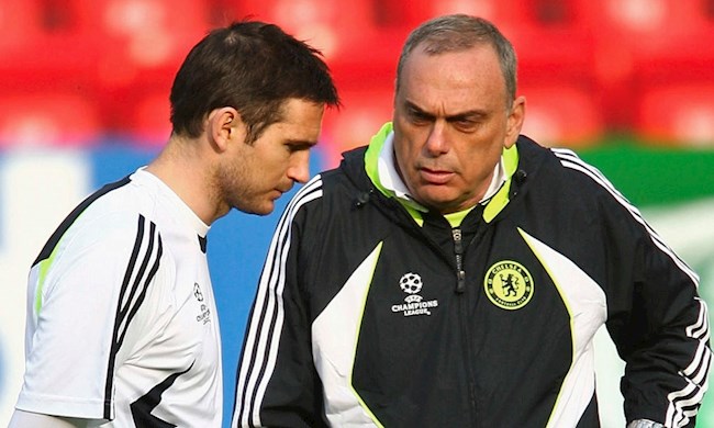 Thầy cũ chuẩn bị về làm... trợ lý cho Lampard tại Chelsea