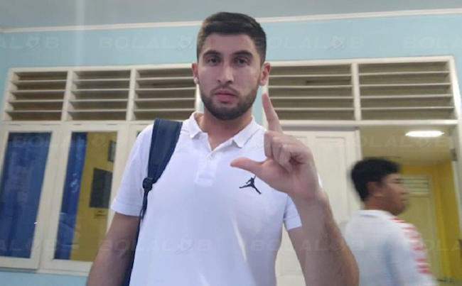 Cựu tuyển thủ Uzbekistan, Jakhongir Abdumuminov