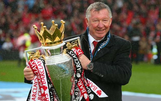 Sir Alex thấy may mắn khi không phải đối đầu Liverpool hiện tại hình ảnh