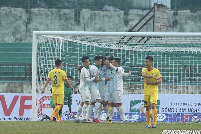 ẢNH Văn Đức cứu SLNA khỏi trận thua trên sân nhà trong ngày ra quân VLeague 2021 hình ảnh 2