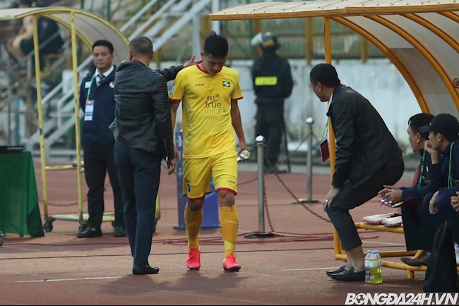 ẢNH Văn Đức cứu SLNA khỏi trận thua trên sân nhà trong ngày ra quân VLeague 2021 hình ảnh 2