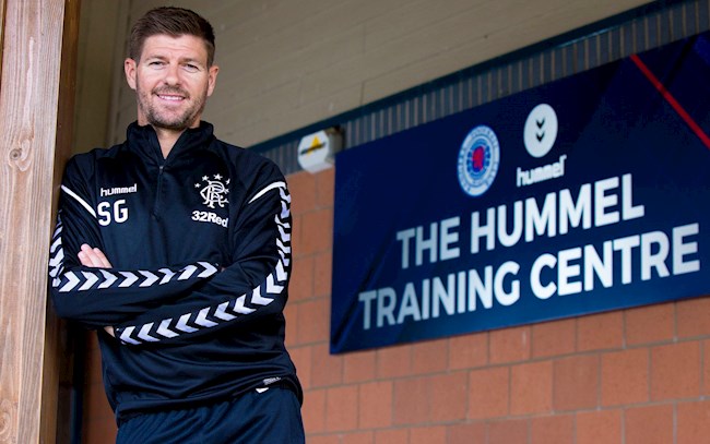 Steven Gerrard: “Vô địch quốc gia cùng Rangers sẽ chữa lành vết thương ở Liverpool”