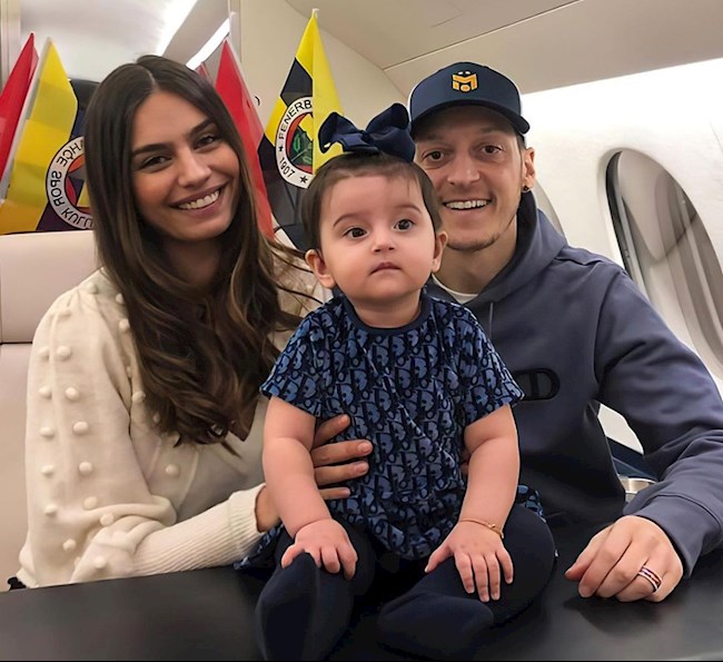 ĐÃ XONG Mesut Ozil có mặt ở Thổ Nhĩ Kỳ, bom tấn chuẩn bị nổ hình ảnh 2