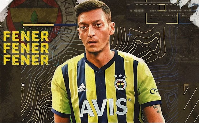 Ozil gia nhập Fenerbahce
