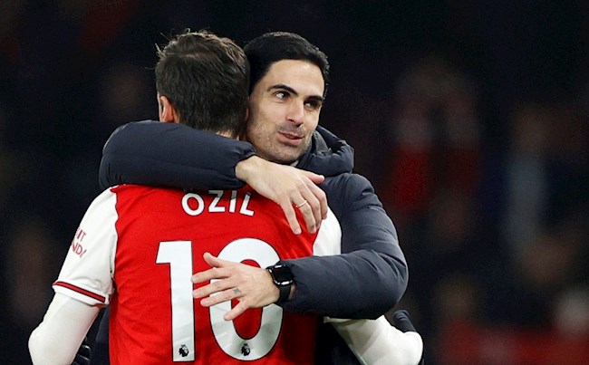 Mikel Arteta nhắc đến tiền vệ Mesut Ozil sau trận thắng Newcastle hình ảnh Mikel Arteta nhắc đến tiền vệ Mesut Ozil sau trận thắng Newcastle hình ảnh