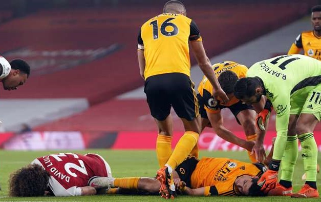 Premier League chính thức cho phép thay 5 cầu thủ hình ảnh Premier League chính thức cho phép thay 5 cầu thủ hình ảnh