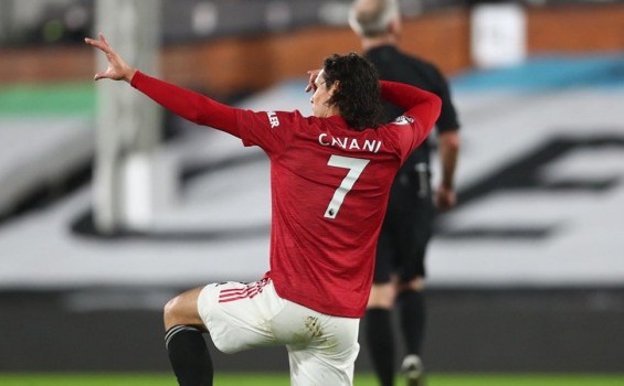 Tỏa sáng trước Fulham, Edinson Cavani được khen ngợi hết lời