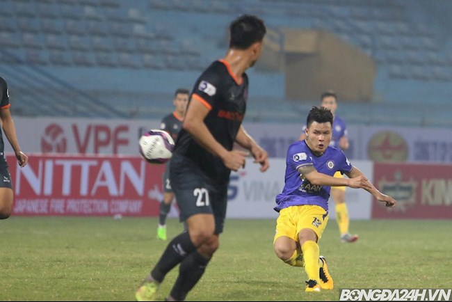 Văn Quyết ôm đầu thất vọng khi Hà Nội thua 2 trận liên tiếp hình ảnh