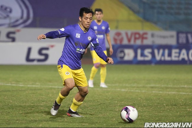 Văn Quyết ôm đầu thất vọng khi Hà Nội thua 2 trận liên tiếp hình ảnh