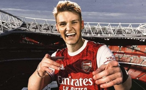 Ian Wright hoài nghi khả năng của tiền vệ Martin Odegaard hình ảnh